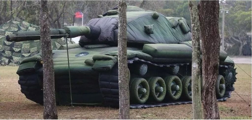 滦南军用充气坦克